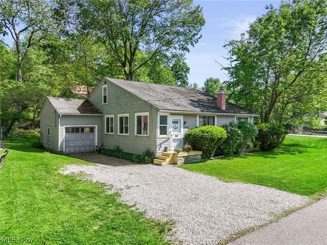 35812 Wanaka Boulevard, Eastlake, OH 44095