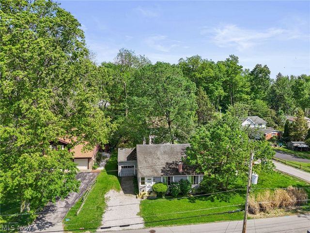 35812 Wanaka Boulevard, Eastlake, OH 44095