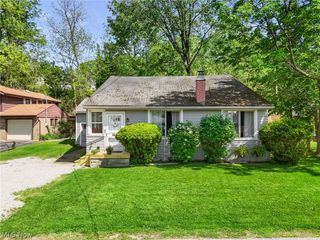 35812 Wanaka Boulevard, Eastlake, OH 44095