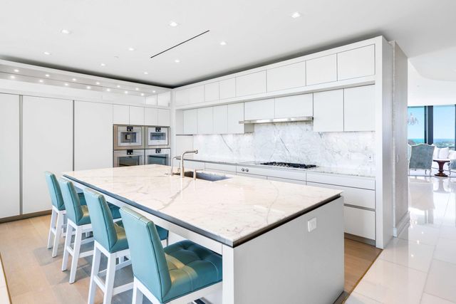 1100 S Flagler Drive 1101, West Palm Beach, FL 33401