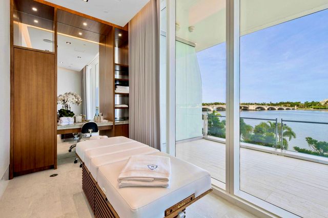 1100 S Flagler Drive 1101, West Palm Beach, FL 33401