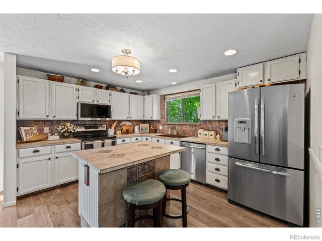 1942 Ames Court, Fort Collins, CO 80526