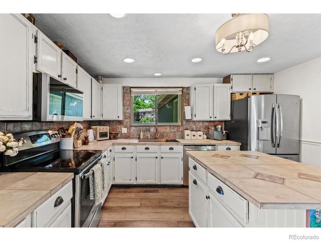 1942 Ames Court, Fort Collins, CO 80526