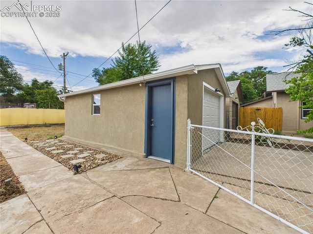1012 E Abriendo Avenue, Pueblo, CO 81004