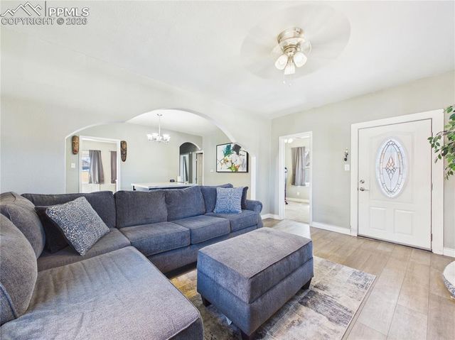 1012 E Abriendo Avenue, Pueblo, CO 81004