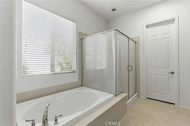 9810 Richland Hills Lane, Bakersfield, CA 93306
