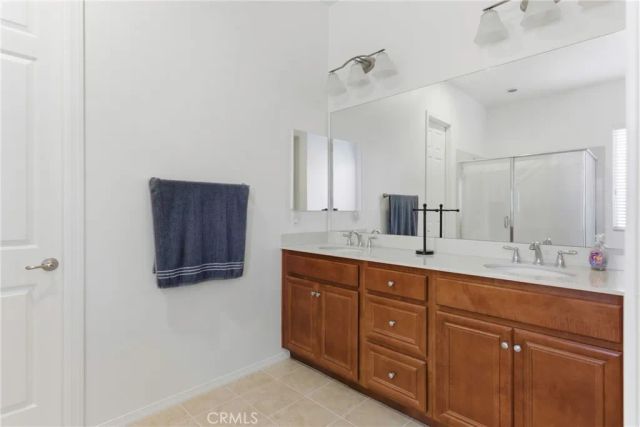 9810 Richland Hills Lane, Bakersfield, CA 93306