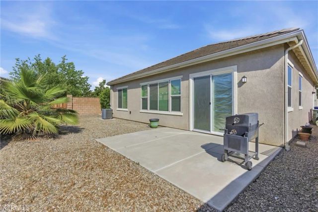 9810 Richland Hills Lane, Bakersfield, CA 93306