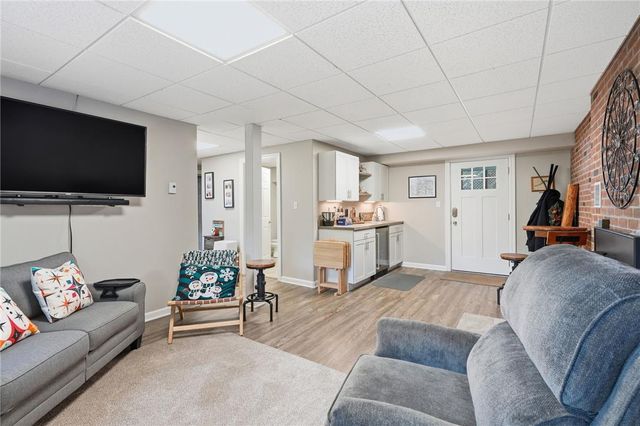 706 Shawnee Drive, South Manheim Twp, PA 17922