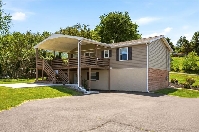 706 Shawnee Drive, South Manheim Twp, PA 17922