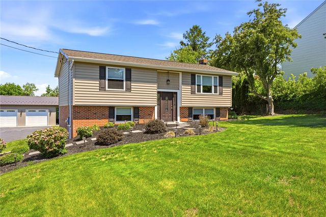 706 Shawnee Drive, South Manheim Twp, PA 17922