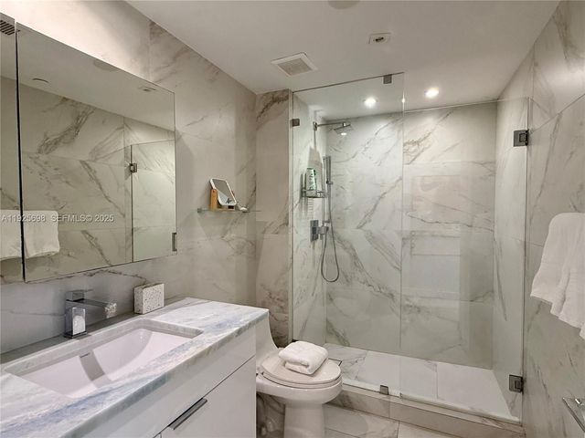 225 Collins Ave 6J, Miami Beach, FL 33139