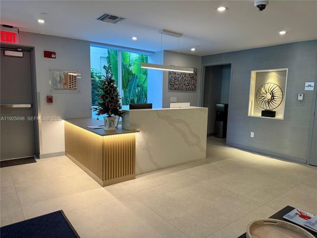 225 Collins Ave 6J, Miami Beach, FL 33139