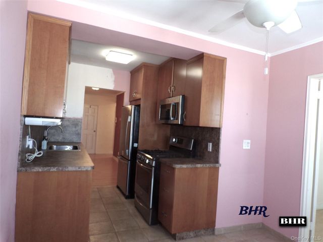 2265 Gerritsen Avenue 4G, Brooklyn, NY 11229