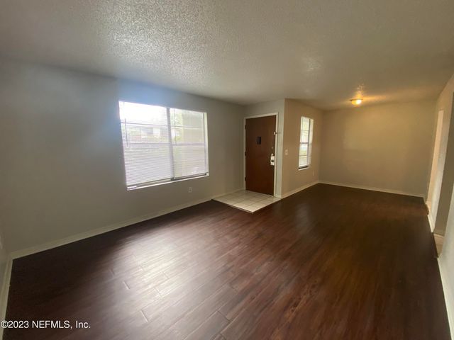 469 CRABAPPLE Court B, Orange Park, FL 32073