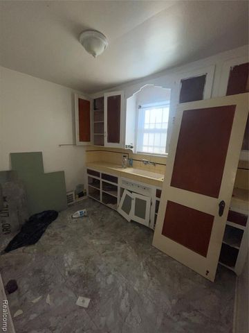 19255 Binder Street, Detroit, MI 48234