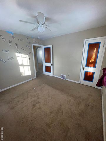 19255 Binder Street, Detroit, MI 48234