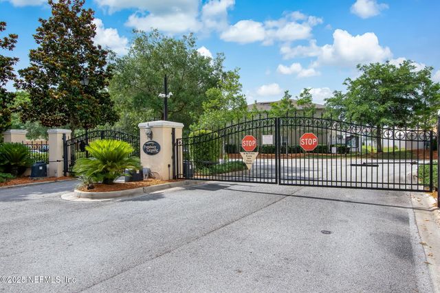 6700 BOWDEN Road, 1401, Jacksonville, FL 32216