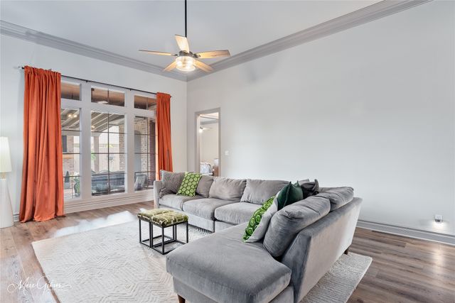 203 Evangeline Walk, Bossier City, LA 71111