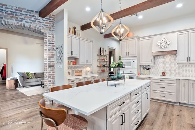 203 Evangeline Walk, Bossier City, LA 71111