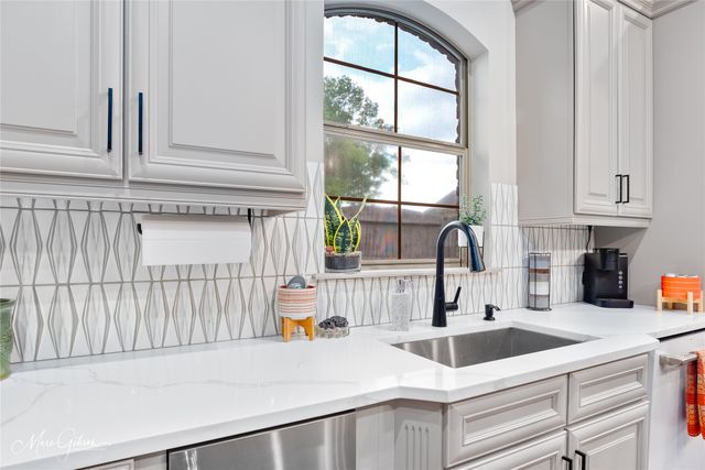 203 Evangeline Walk, Bossier City, LA 71111