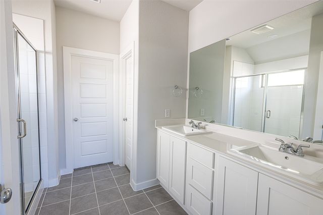 6732 Denim Drive, Fort Worth, TX 76036
