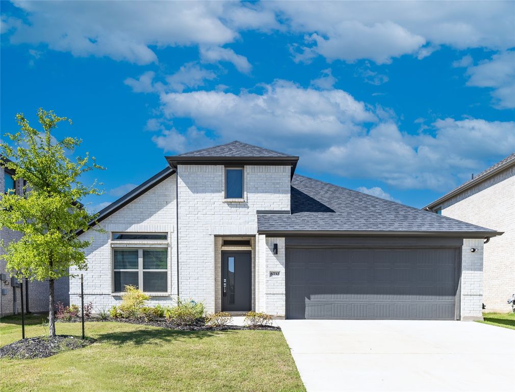 6732 Denim Drive, Fort Worth, TX 76036