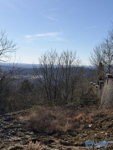 3030 Cliff Edge Circle SE, Huntsville, AL 35801