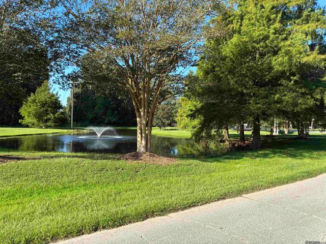 352 Highland Meadows Dr, Jackson, LA 70748