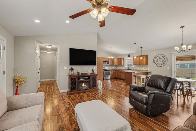 113 Kayleigh Drive, Mt Orab, OH 45154