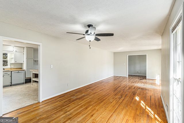 4433 Canary Court, Lithia Springs, GA 30122