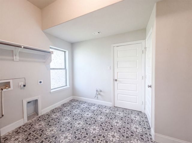 1208 Redbud Street, Howe, TX 75459