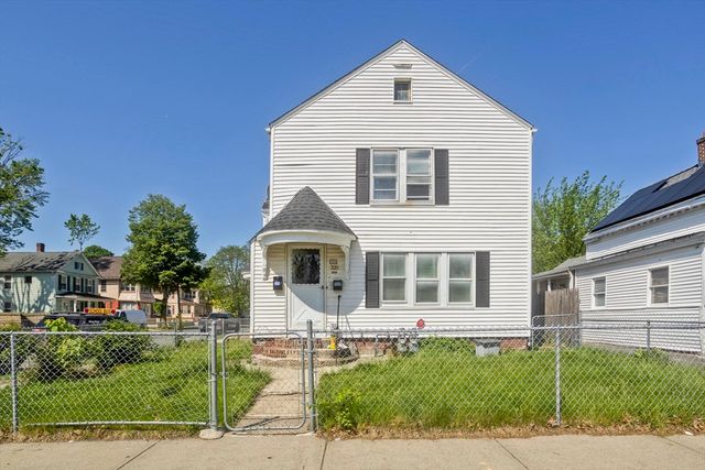 320 Oakland St, Springfield, MA 01108