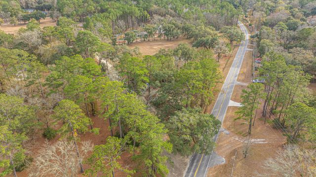 5379 Old Military Road, Adams Run, SC 29426