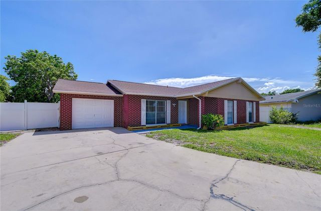 7214 NIA LANE, Tampa, FL 33625