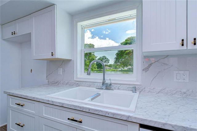 7214 NIA LANE, Tampa, FL 33625