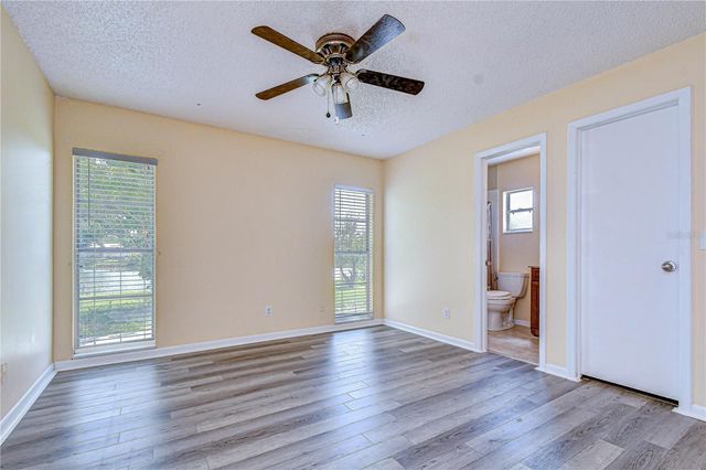 7214 NIA LANE, Tampa, FL 33625