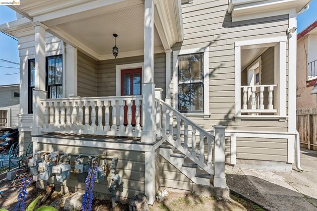 1374 E 32nd, Oakland, CA 94602