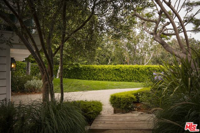 6456 Sycamore Meadows Drive, Malibu, CA 90265
