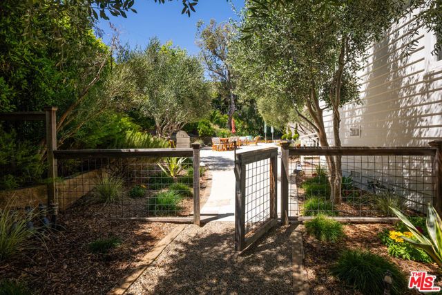 6456 Sycamore Meadows Drive, Malibu, CA 90265