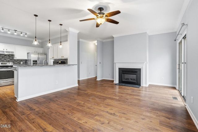 105 Plumbago Place, Holly Springs, NC 27540