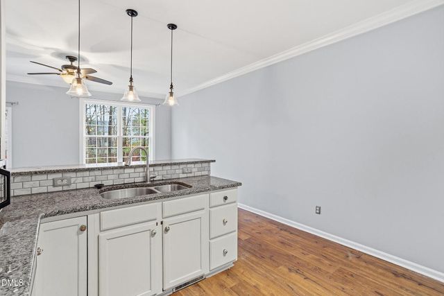 105 Plumbago Place, Holly Springs, NC 27540