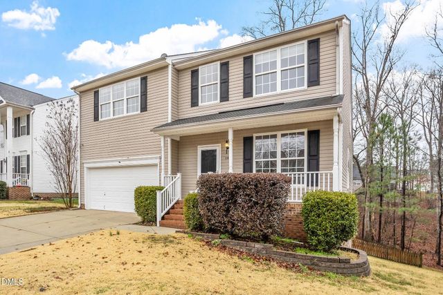 105 Plumbago Place, Holly Springs, NC 27540