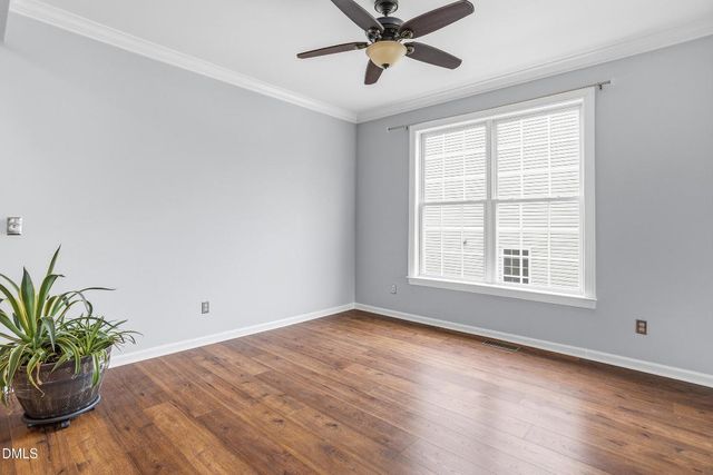 105 Plumbago Place, Holly Springs, NC 27540