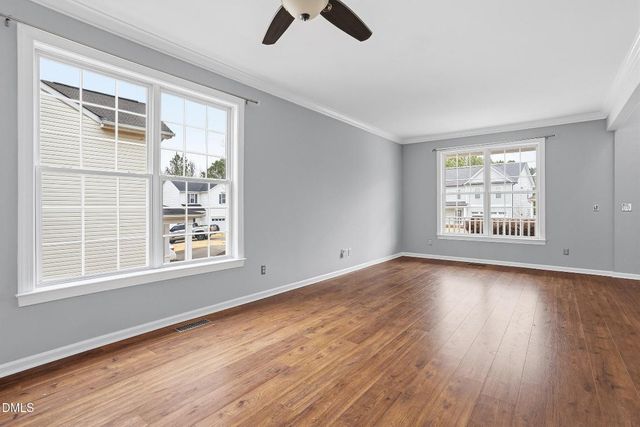 105 Plumbago Place, Holly Springs, NC 27540