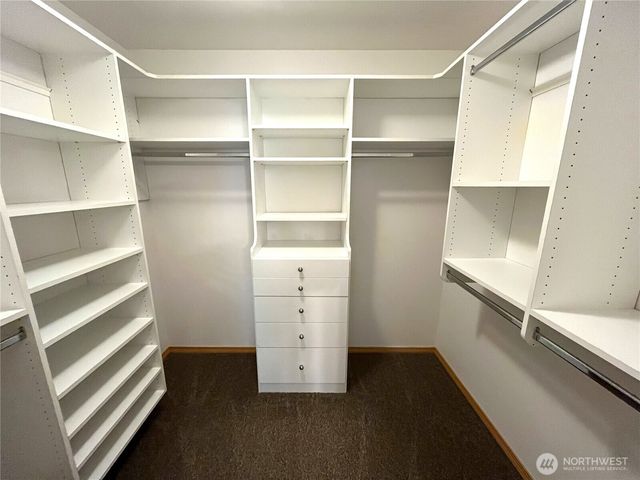 22908 SE 240th Place, Maple Valley, WA 98038