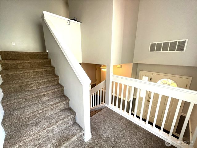 22908 SE 240th Place, Maple Valley, WA 98038