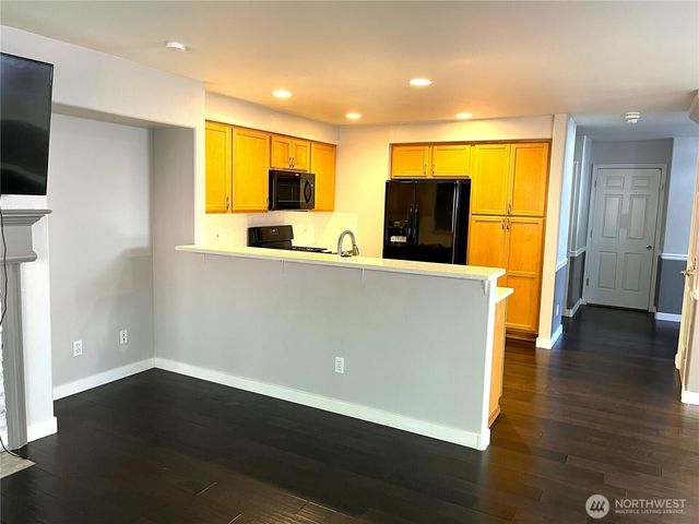 22908 SE 240th Place, Maple Valley, WA 98038