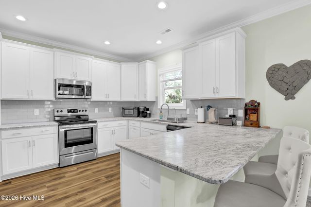 235 Topsail Watch Drive, Hampstead, NC 28443