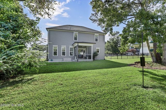 235 Topsail Watch Drive, Hampstead, NC 28443